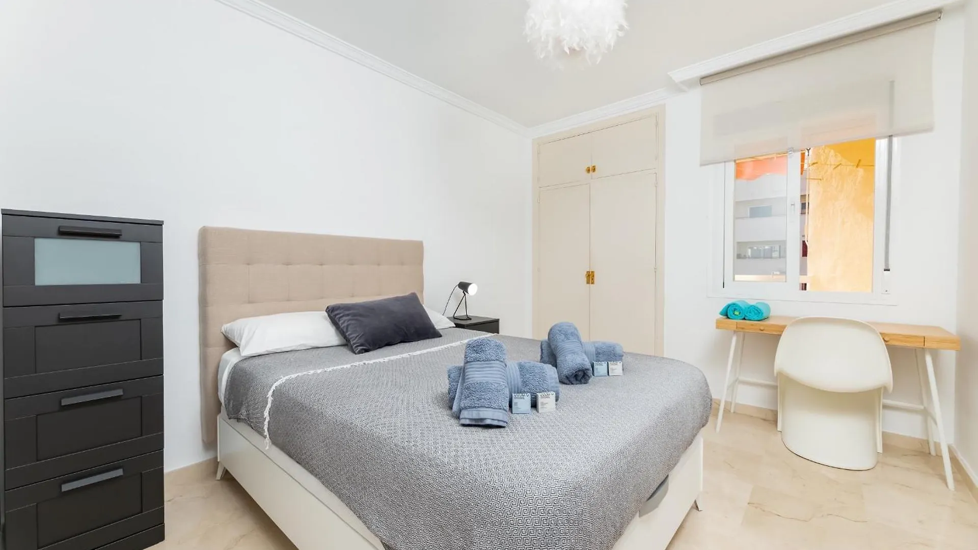 Sunny Apartment By Kura Homes Marbella