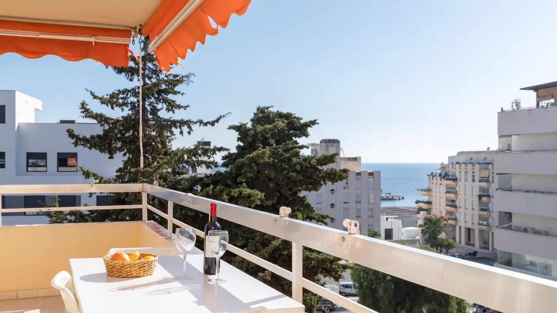 Sunny Apartment By Kura Homes Marbella